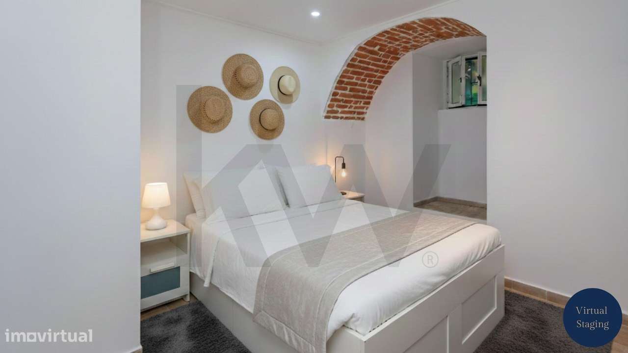 Minimalismo e Herança: O Refúgio Perfeito na Calçada do Lavra-2