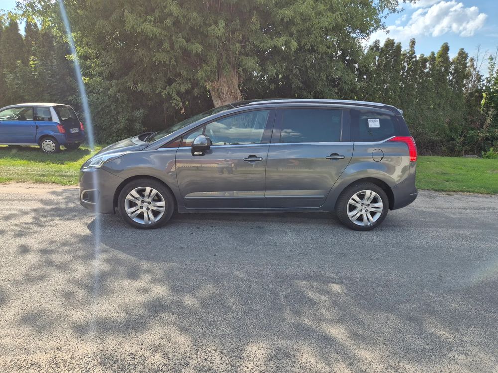 Peugeot 5008 I (2009-2017) HDI 150 Allure 2014