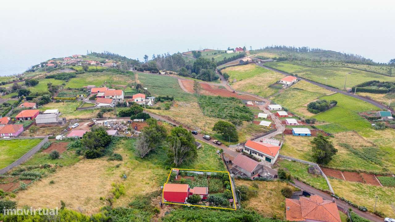 Moradia T1 proveniente de armazém agrícola habitável-30
