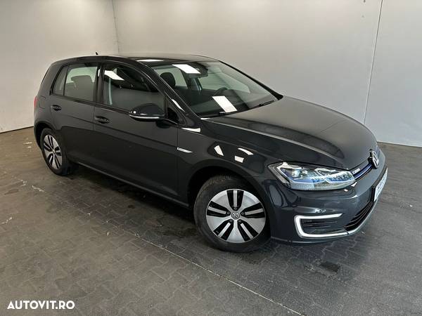 Volkswagen Golf e-Golf - 31