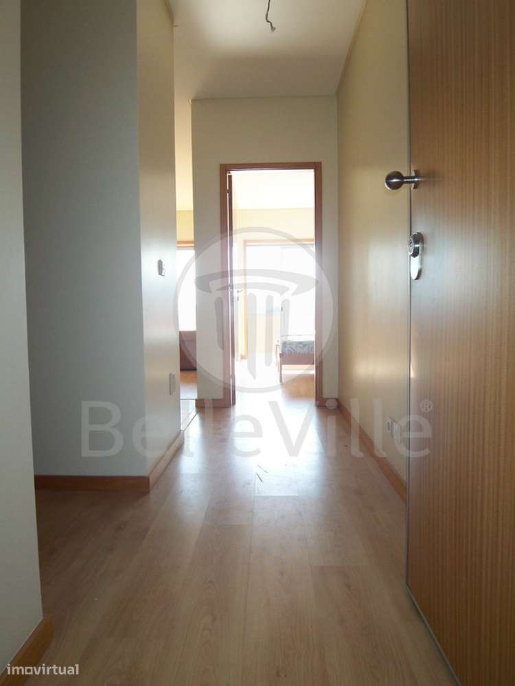 Apartamento T1 para arrendar, mobilado e cozinha equipada em Gualtar - Grande imagem: 4/19