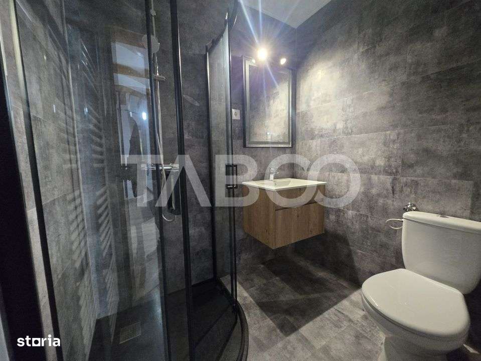 Casa de vacanta de vanzare 278mp curte 855mp Valea Avrigului - Imagine principală: 5/19