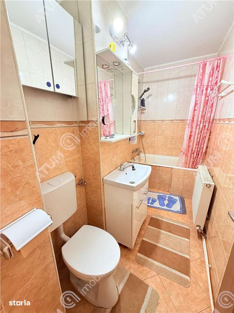 Apartament cu 3 camere decomandate 63 mp utili camara si debara-9