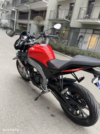 Aprilia Tuono - 6