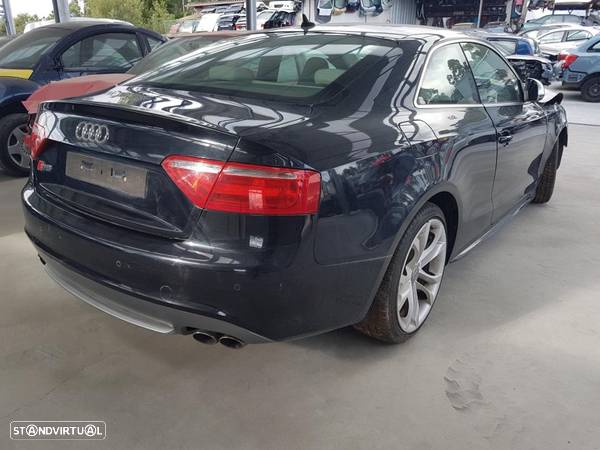 Audi S5 V8 para peças - 2