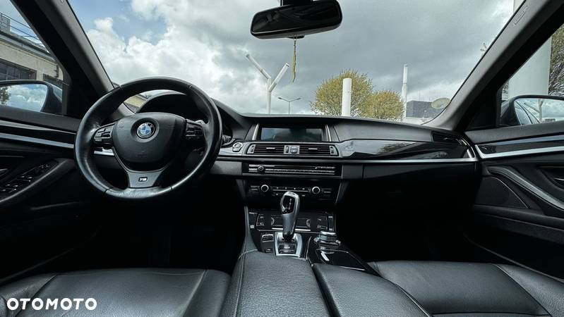 BMW Seria 5 520d Luxury Line - 24