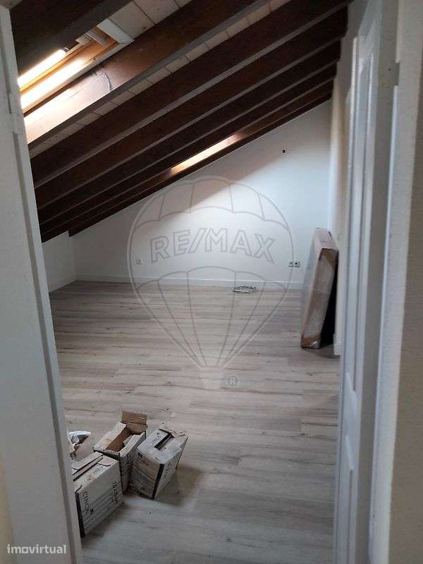 Moradia T5 para venda-29