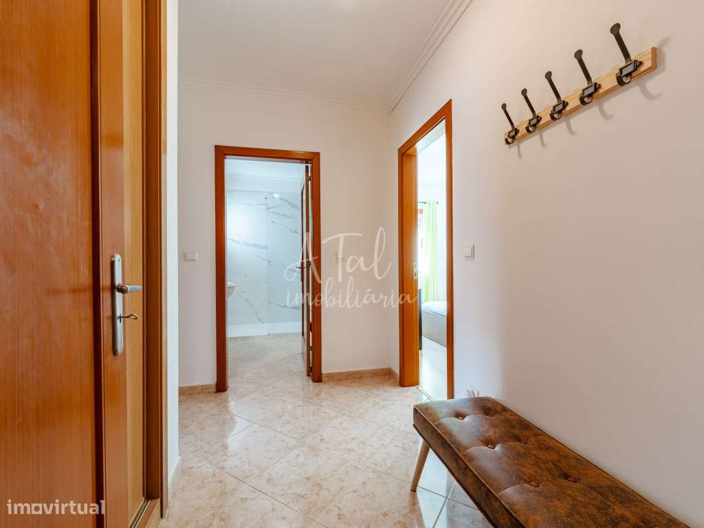 Apartamento T2 no Barreiro-14