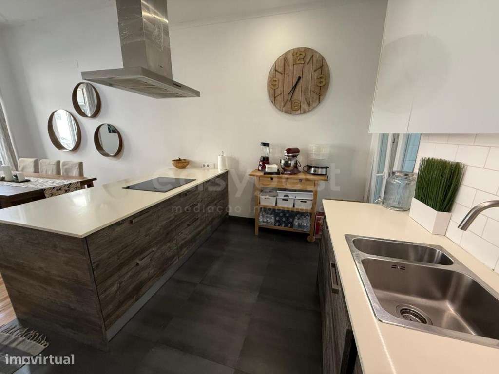 Apartamento T3+1 com jardim privativo - Centro Lisboa - Rua Gomes F... - Grande imagem: 1/43