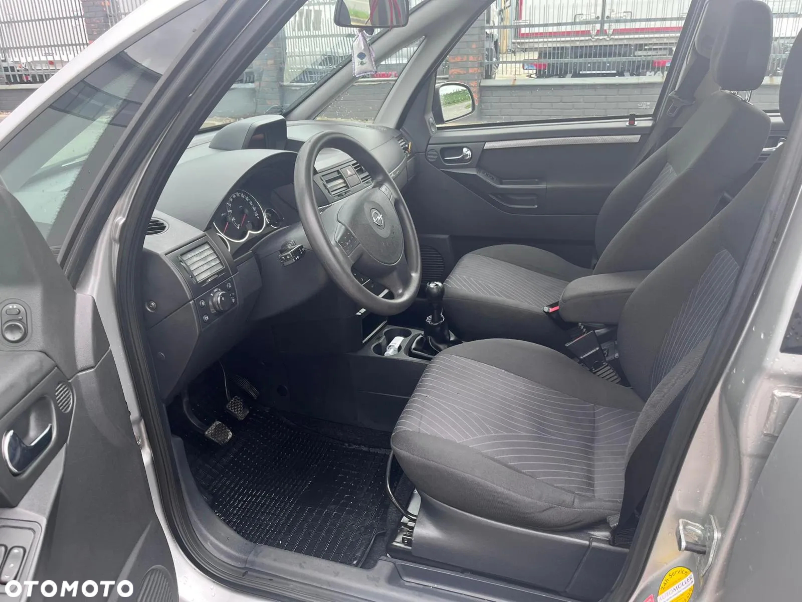 Opel Meriva - 9