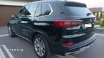 BMW X5 xDrive40i - 18