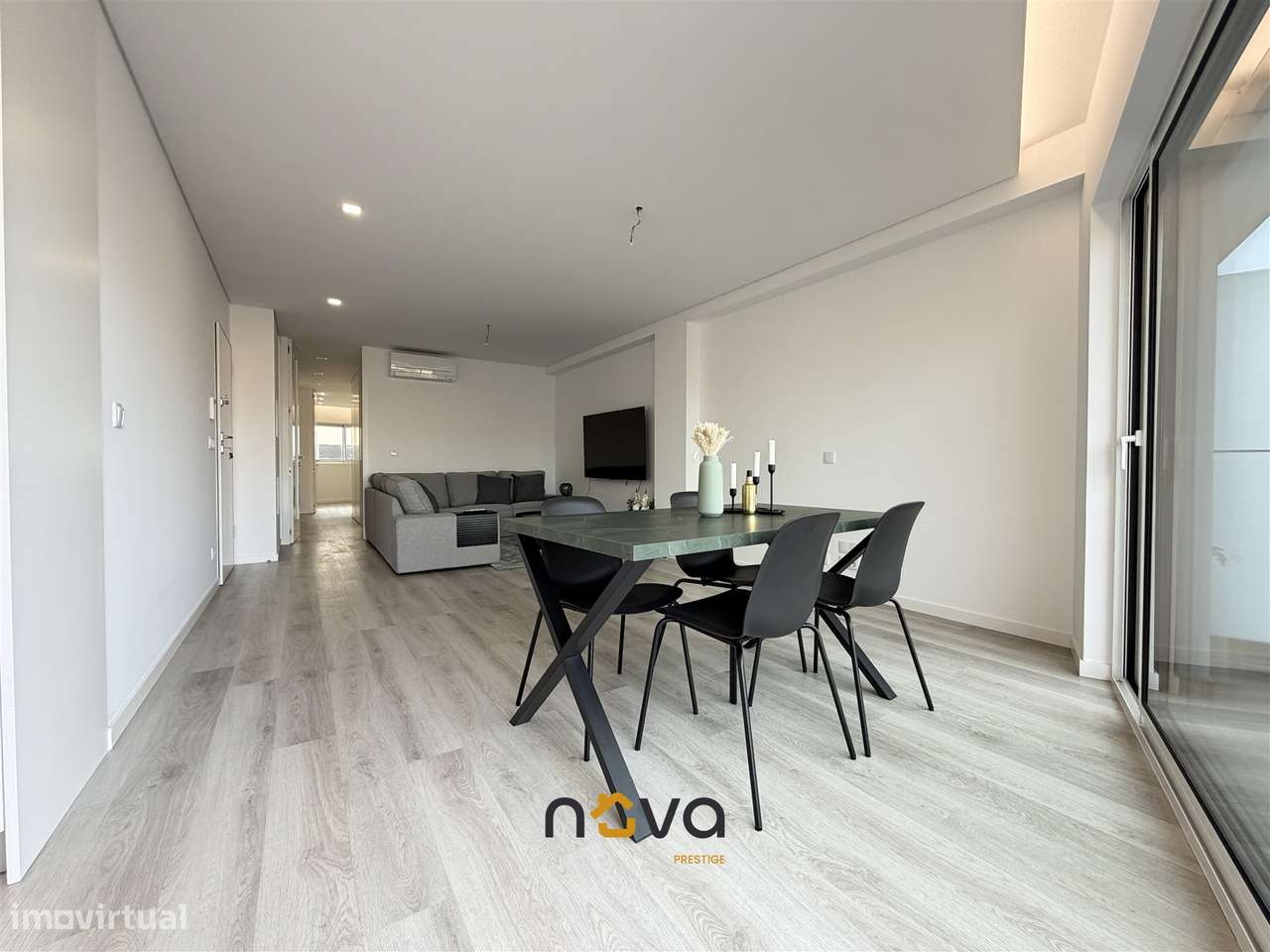 Apartamento T2 situado na 2ª linha de mar em Vila do Conde-11