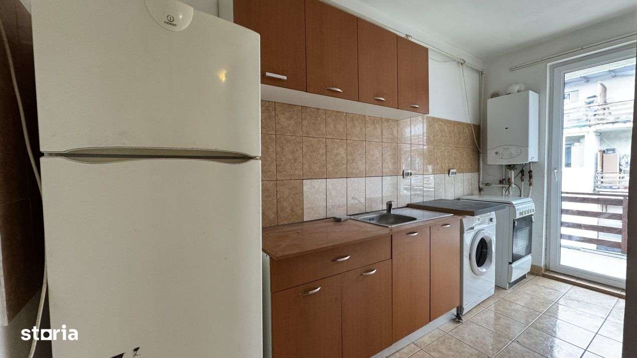 1 camera, 33 mp, balcon 12 mp, etaj 2, Sud, Floresti Eroilor - Imagine principală: 4/6