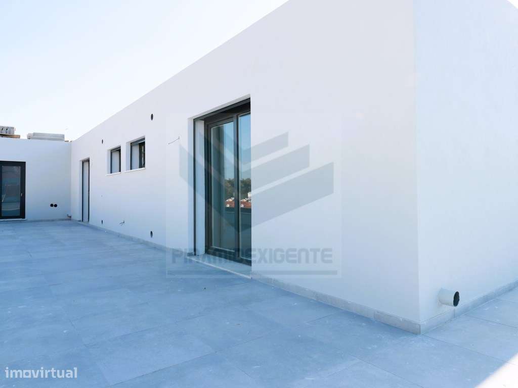 Apartamento Duplex Novo, Lavandaria, Terraço, Parqueamento - Grande imagem: 4/27