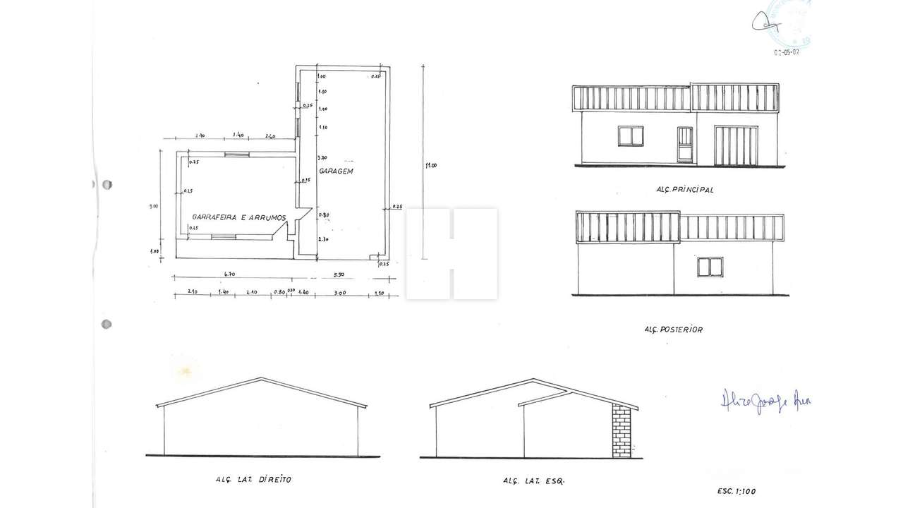 Moradia c/ Terreno e Jardim-48