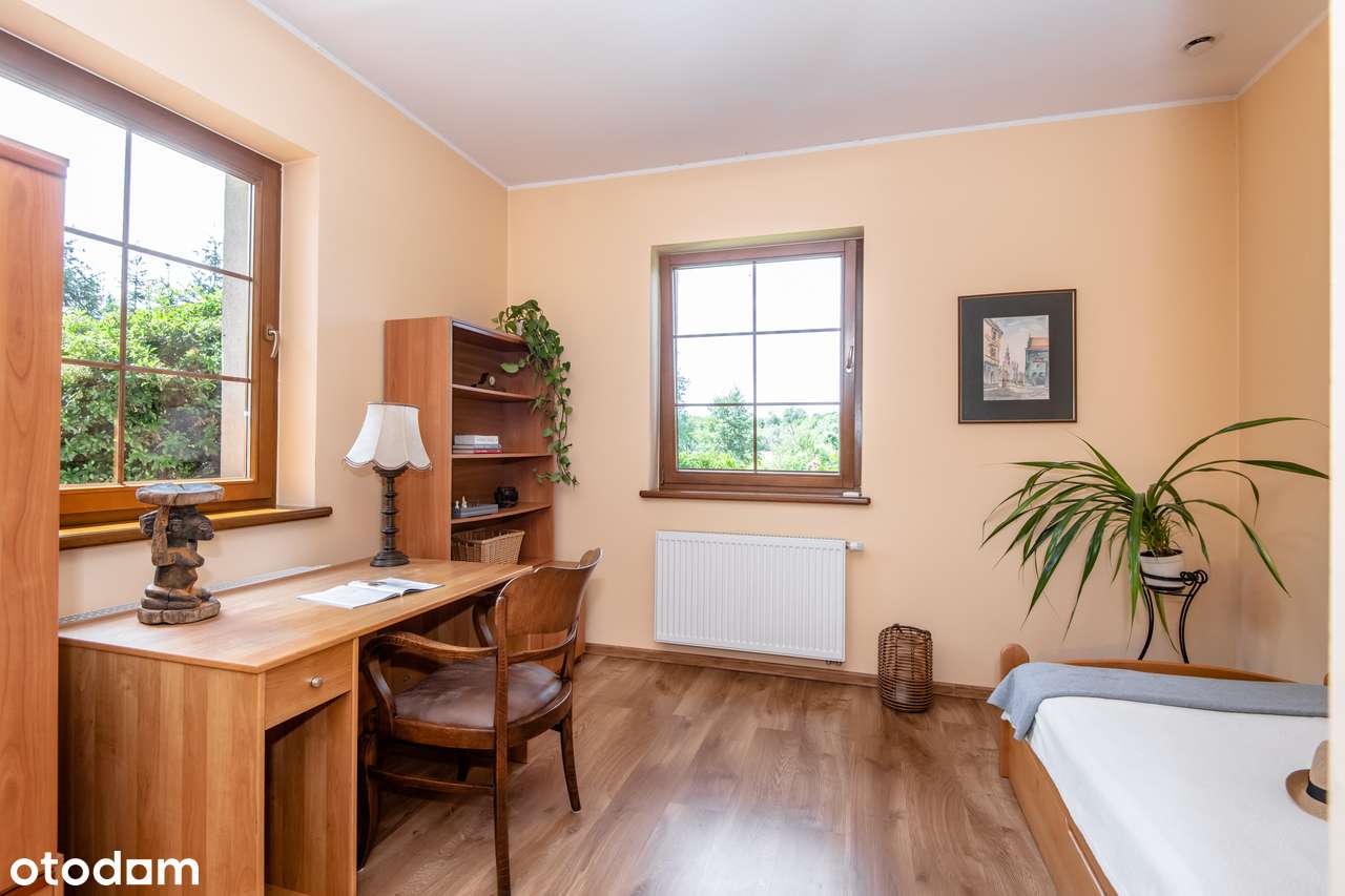 1,2 HEKTARA PRYWATNOŚCI – Rezydencja ze stawem i lasem pod Poznaniem-12