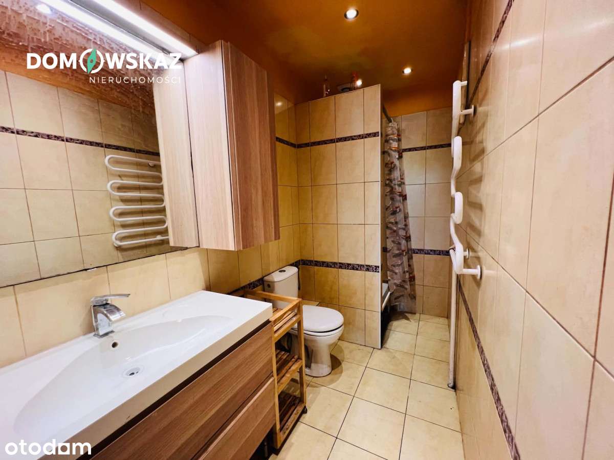 Dom z działką 699m² i potencjałem inwestycyjnym!-5