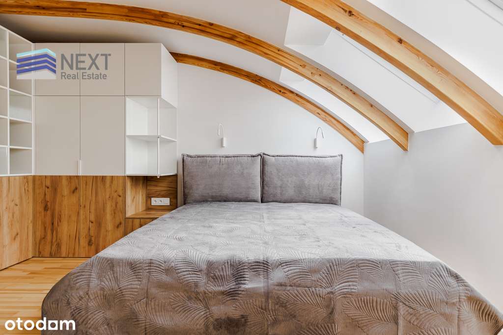 Wyjątkowy dwupoziomowy apartament w Śródmieściu-11