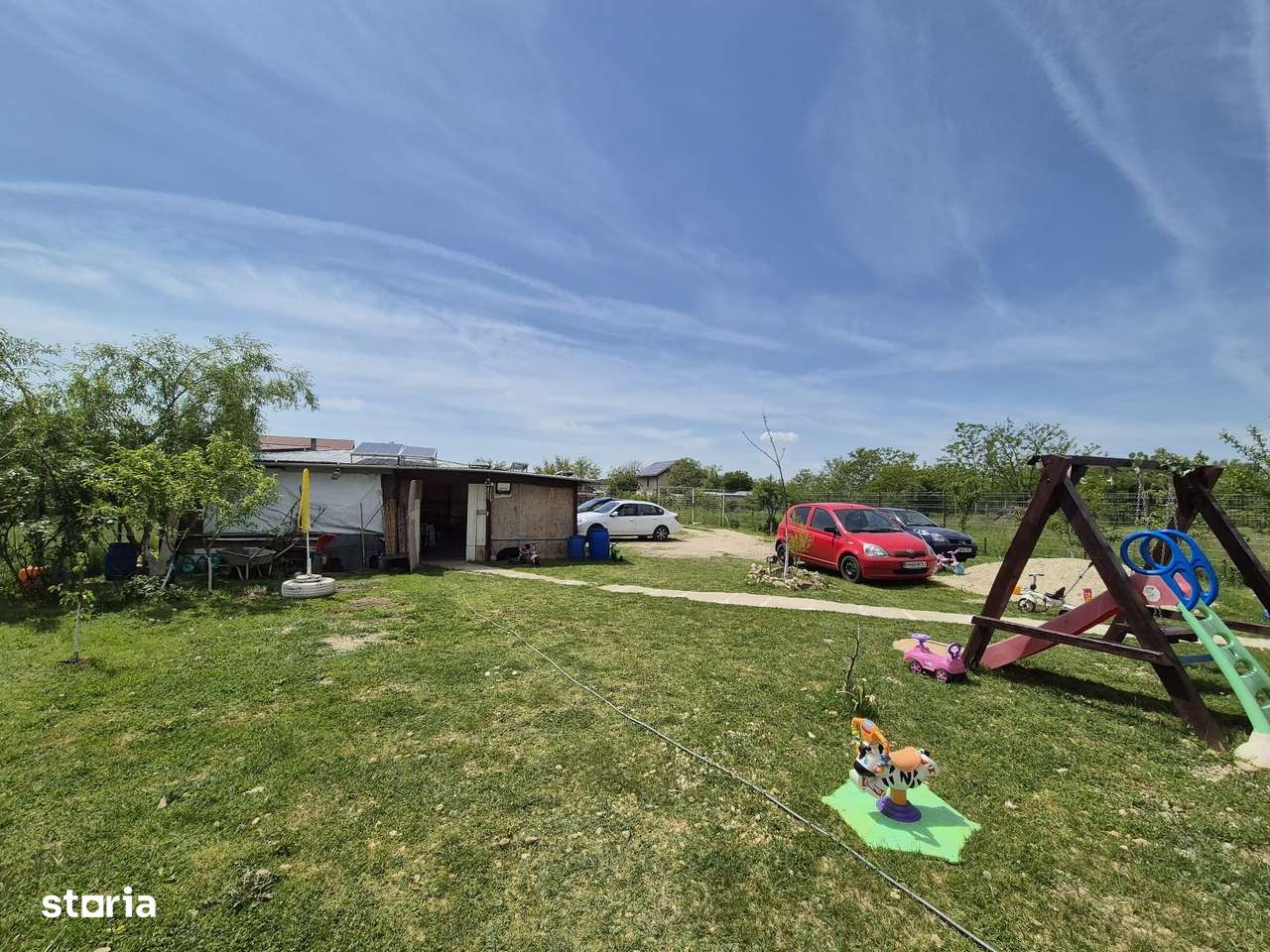 Mihailesti, vanzare vila P+M, 258mp, teren 912mp. - Imagine principală: 4/20