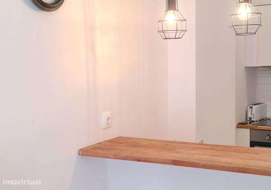 Apartamento T1 no Centro do Porto | Rua da Alegria - Grande imagem: 3/9