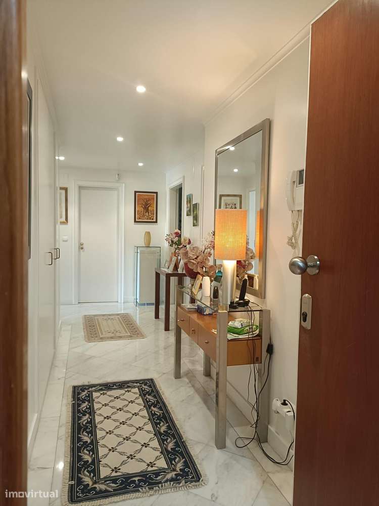 Apartamento T3 moderno junto ao Parque das Conchas-19