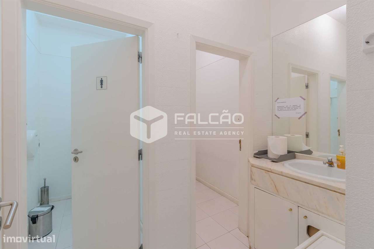 Loja  Venda em Algés, Linda-a-Velha e Cruz Quebrada-Dafundo,Oeiras-23