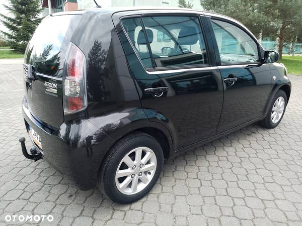 Daihatsu Sirion 1.3 - 6