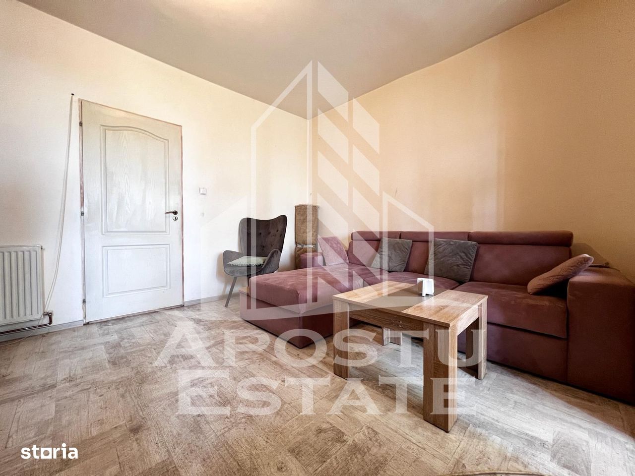 Apartament cu o camera, centrala proprie, Complex Studentesc