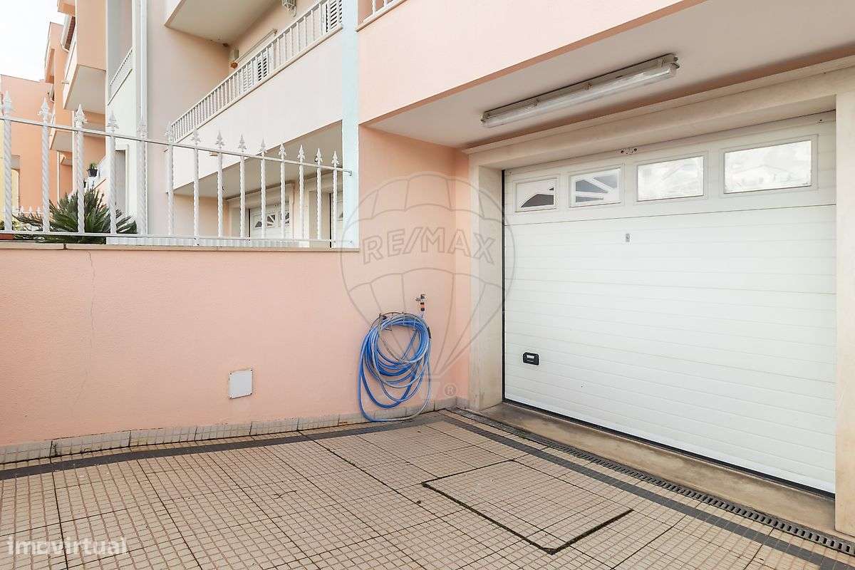 Moradia T2 para venda - Grande imagem: 3/49