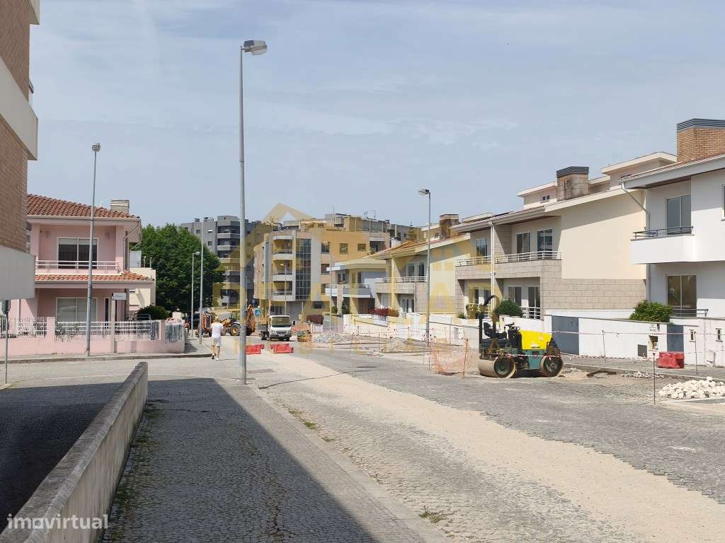 Excelente Terreno Urbano na Maia - 952 m²-6