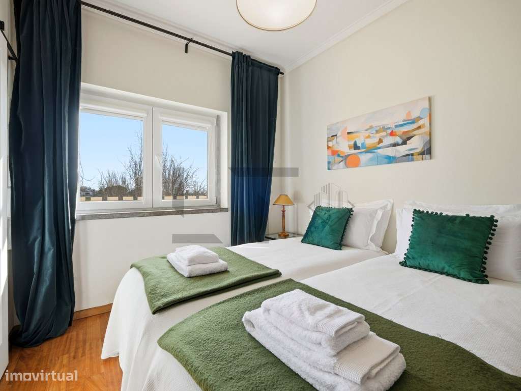 Apartamento T1 com Vista Mar e Licença de Alojamento Local, para Ve... - Grande imagem: 4/23