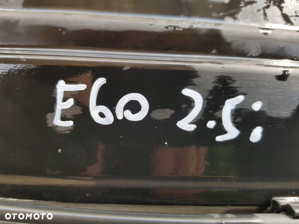osłona obudowa chłodnic BMW E60 2.5 - 5