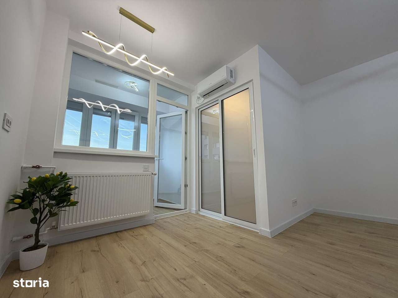 Vanzare Garsoniera Renovata Recent Lujerului Militari-3