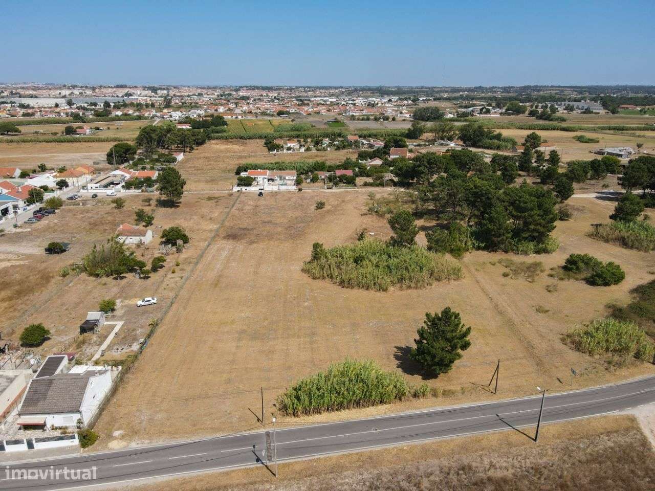 Terreno Urbano com 12040 m2 para loteamento de moradias-3