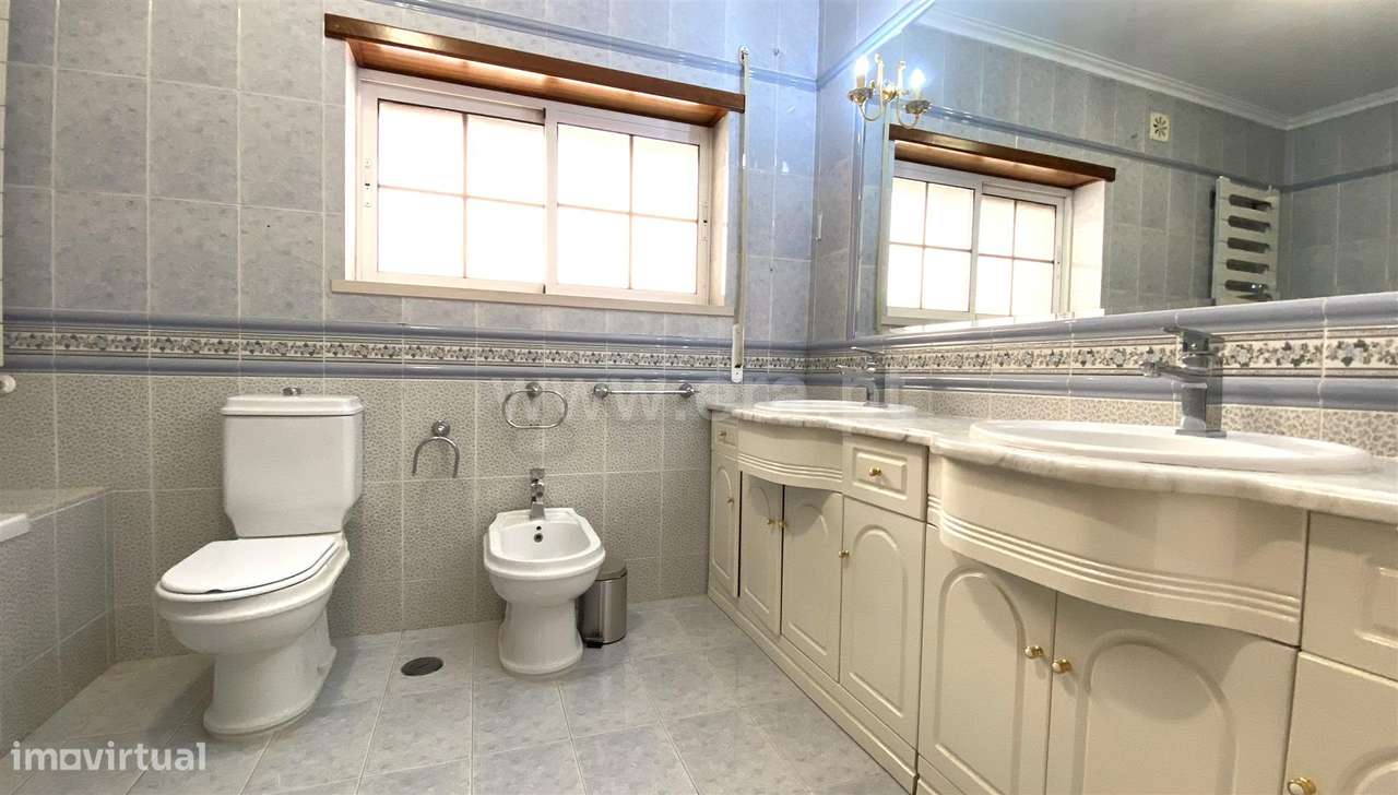 Moradia, 6 quartos, Leiria - Grande imagem: 4/20