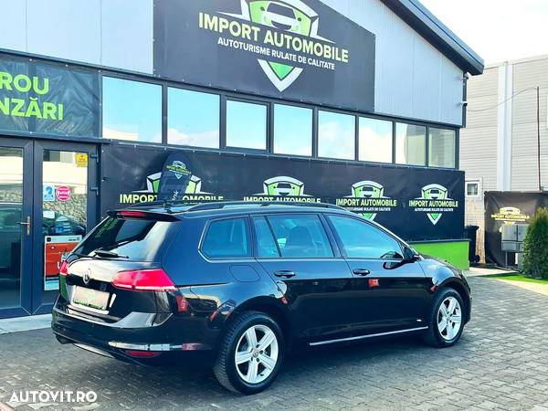 Volkswagen Golf Variant 2.0 TDI Sound - 6