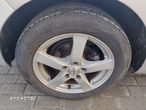 Volkswagen Golf VI 2.0 TDI Comfortline - 23