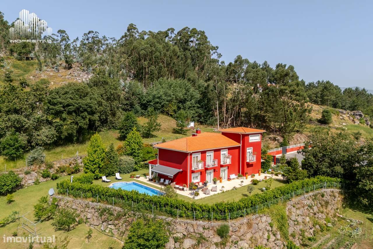 Requintada e elegante quinta com piscina, situada em Ponte de Lima!-25