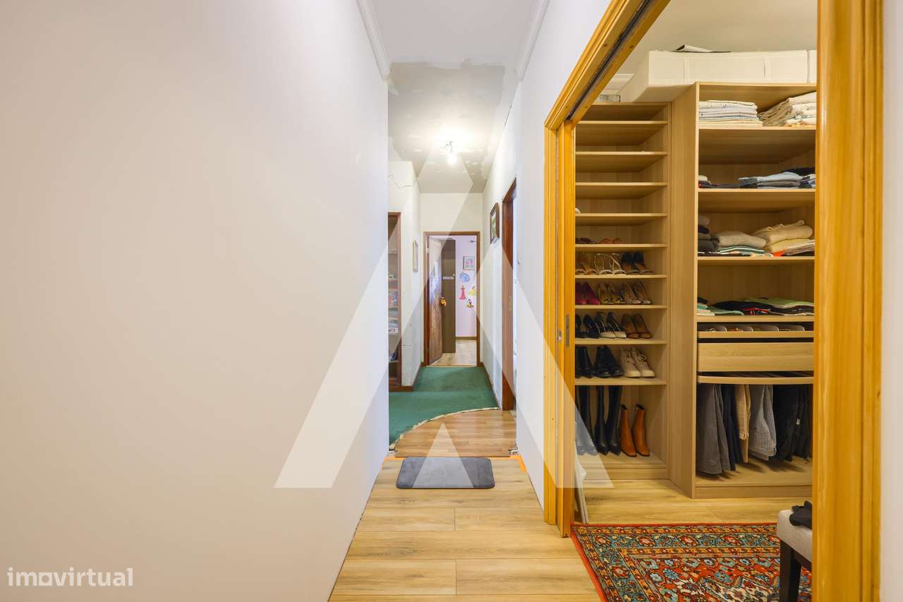 Moradia T3+1 térrea em Vilar a 3 minutos do C. C. Glicínias - Grande imagem: 3/52