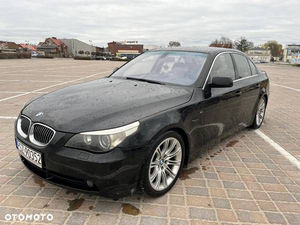 BMW Seria 5 520i - 9