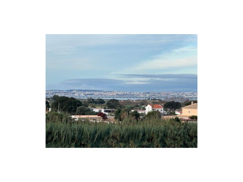 ALCOCHETE - TERRENO MISTO, COM POSSIBILIDADE DE CONSTRUÇÃO - Grande imagem: 4/7