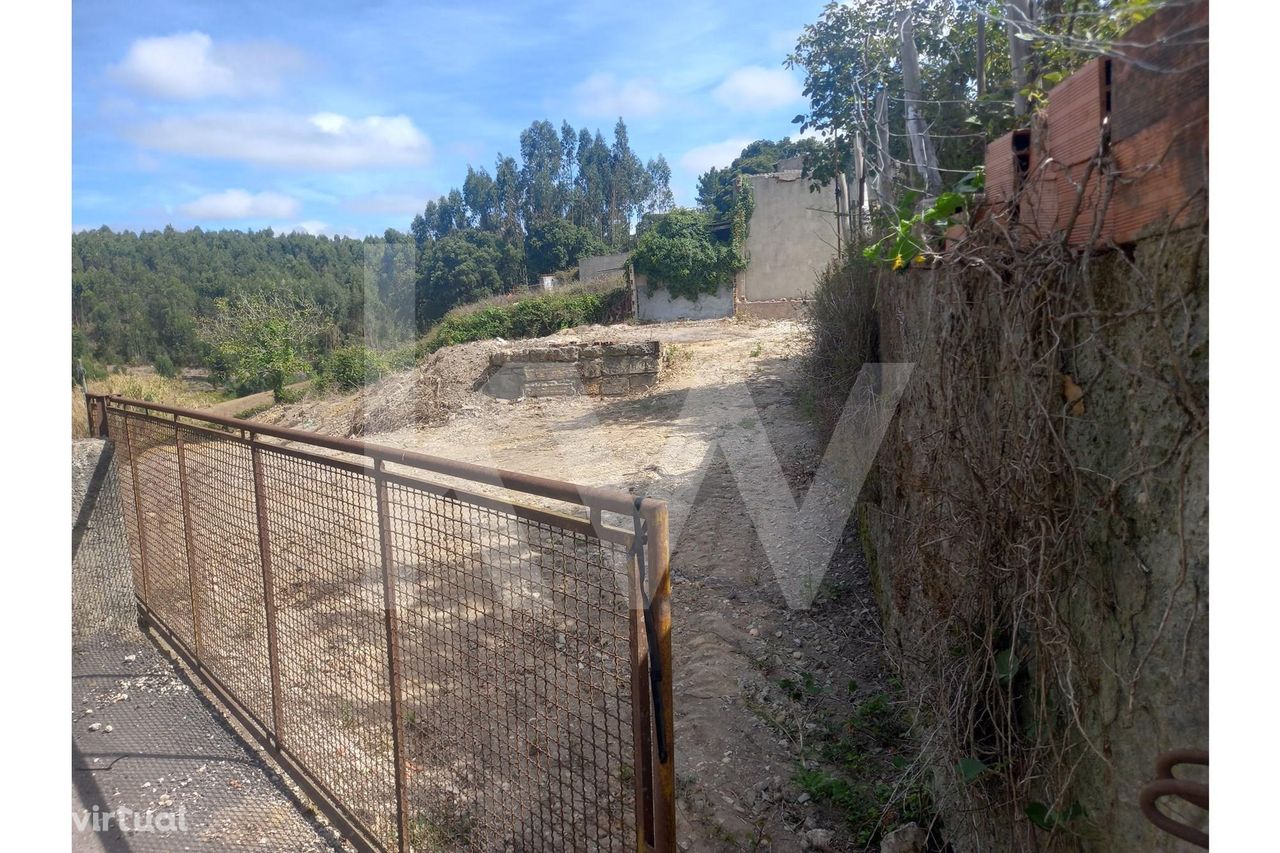 Terreno com projeto construção de moradia na Malveira