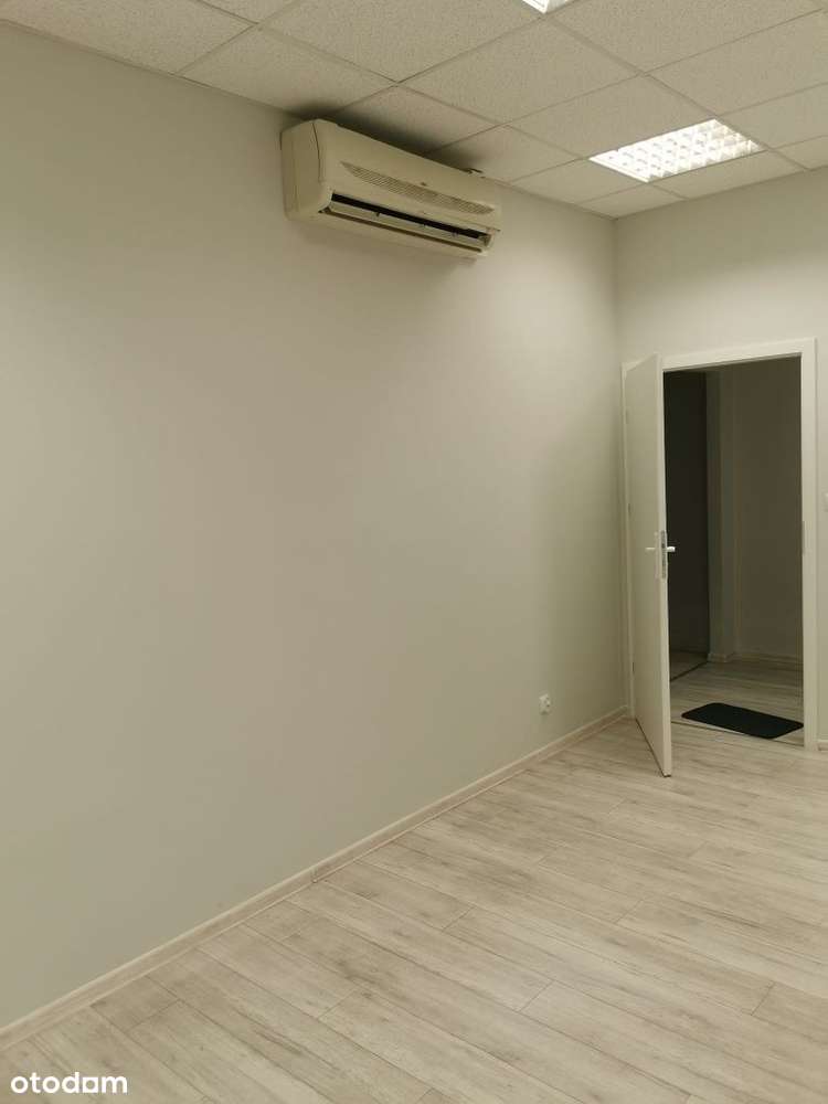 Obiekt handlowo-biurowy 3020m2 na sprzedaż-5