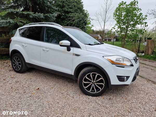 Ford Kuga 2.0 TDCi Titanium - 11