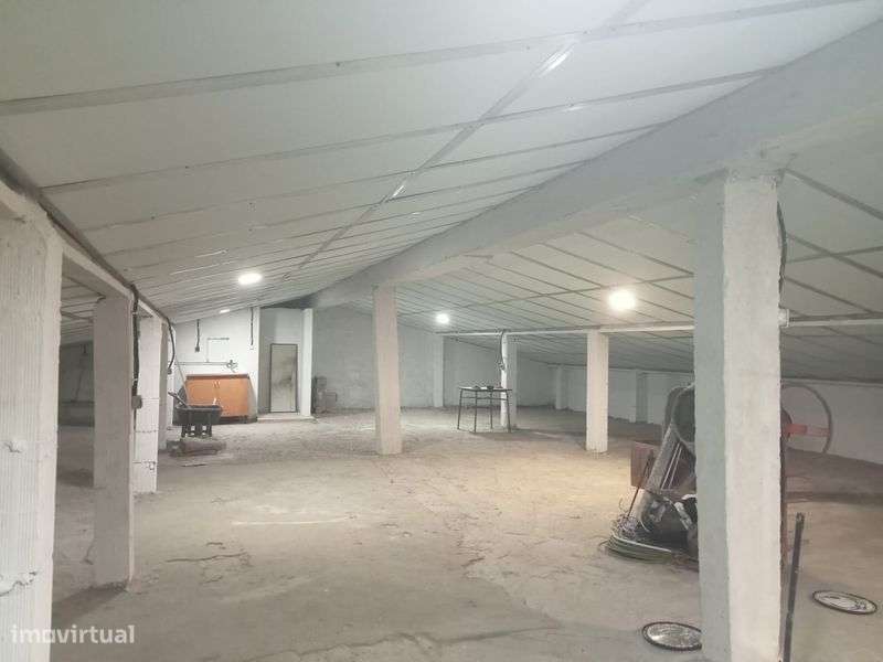 Arrenda sótão Armazém Camarate - Grande imagem: 5/9