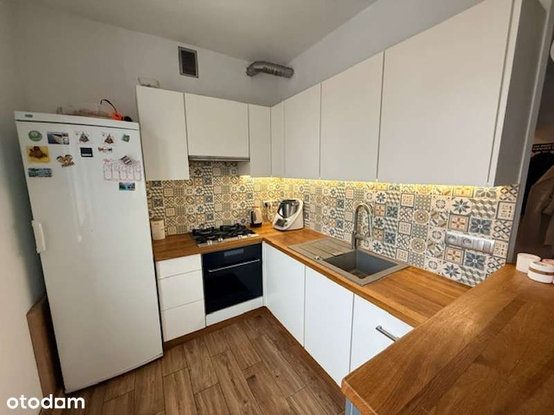 Mieszkanie, 62,86 m², Leszno-0