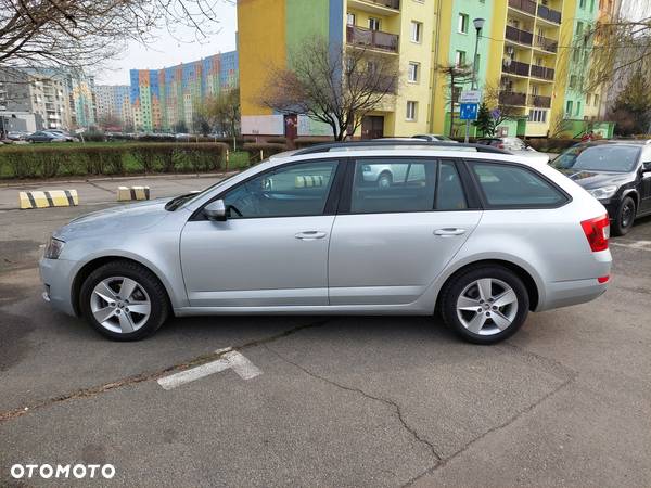 Skoda Octavia 2.0 TDI Ambition DSG - 3