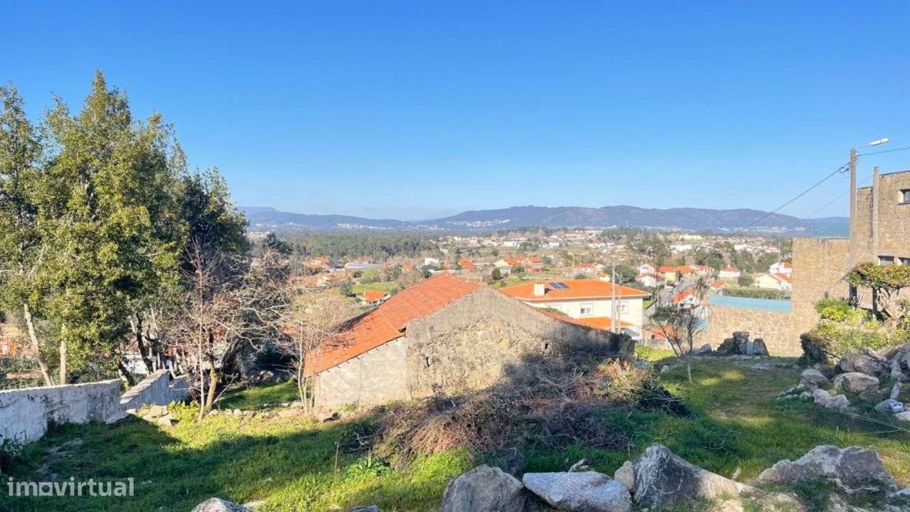 Terreno com ruína-7