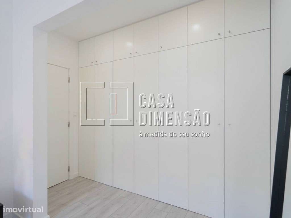 Apartamento T3 em Benfica, com Varandas, Totalmente Mobilado e Pron...-39