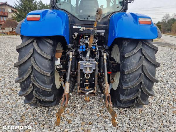 New Holland T7050 - 19